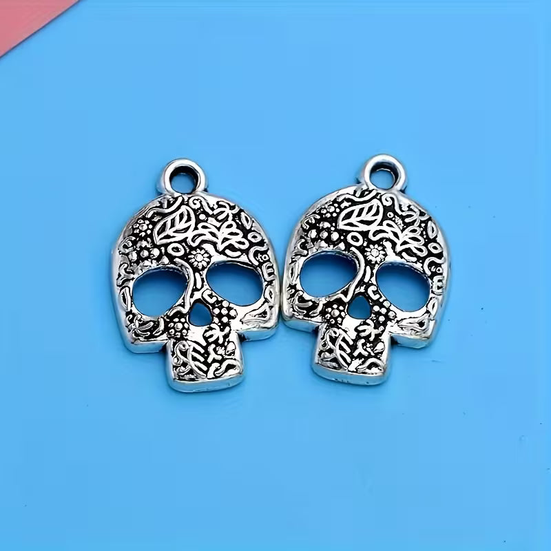 SKULL CHARM