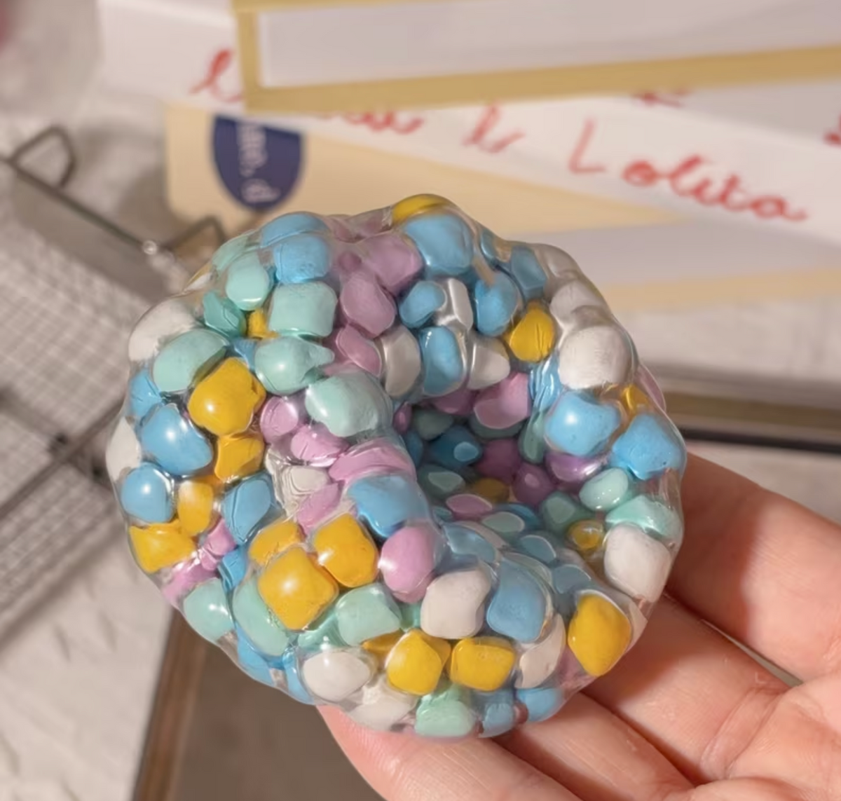 Pebble crunchy Squishies