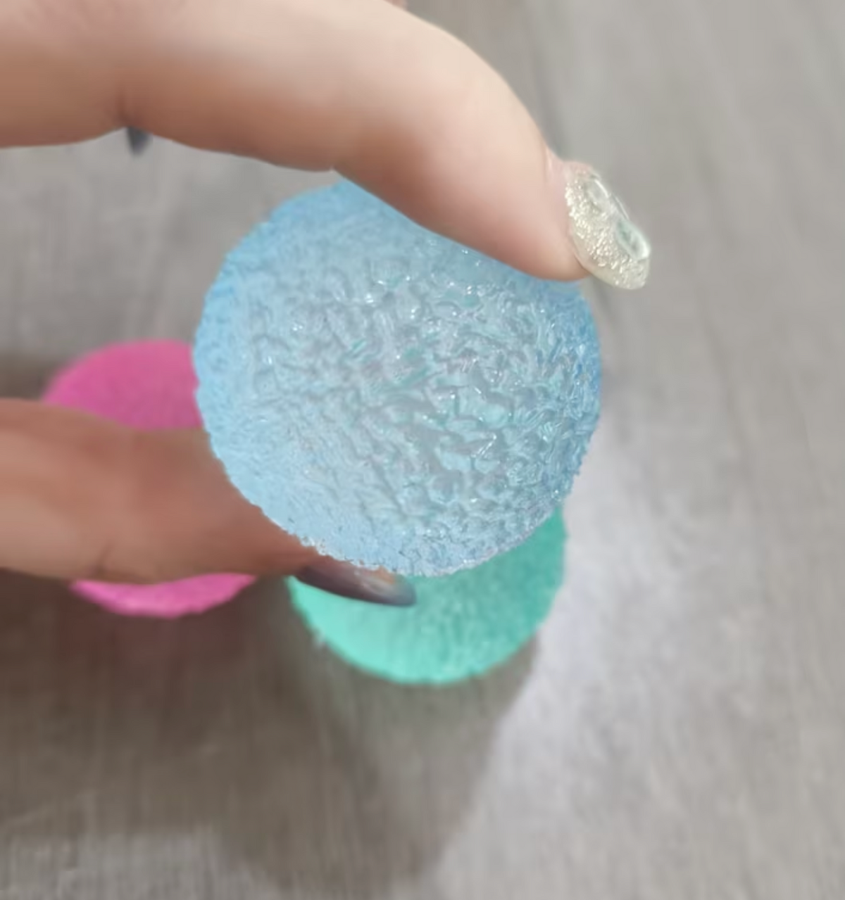 Textured maltose balls