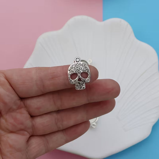 SKULL CHARM